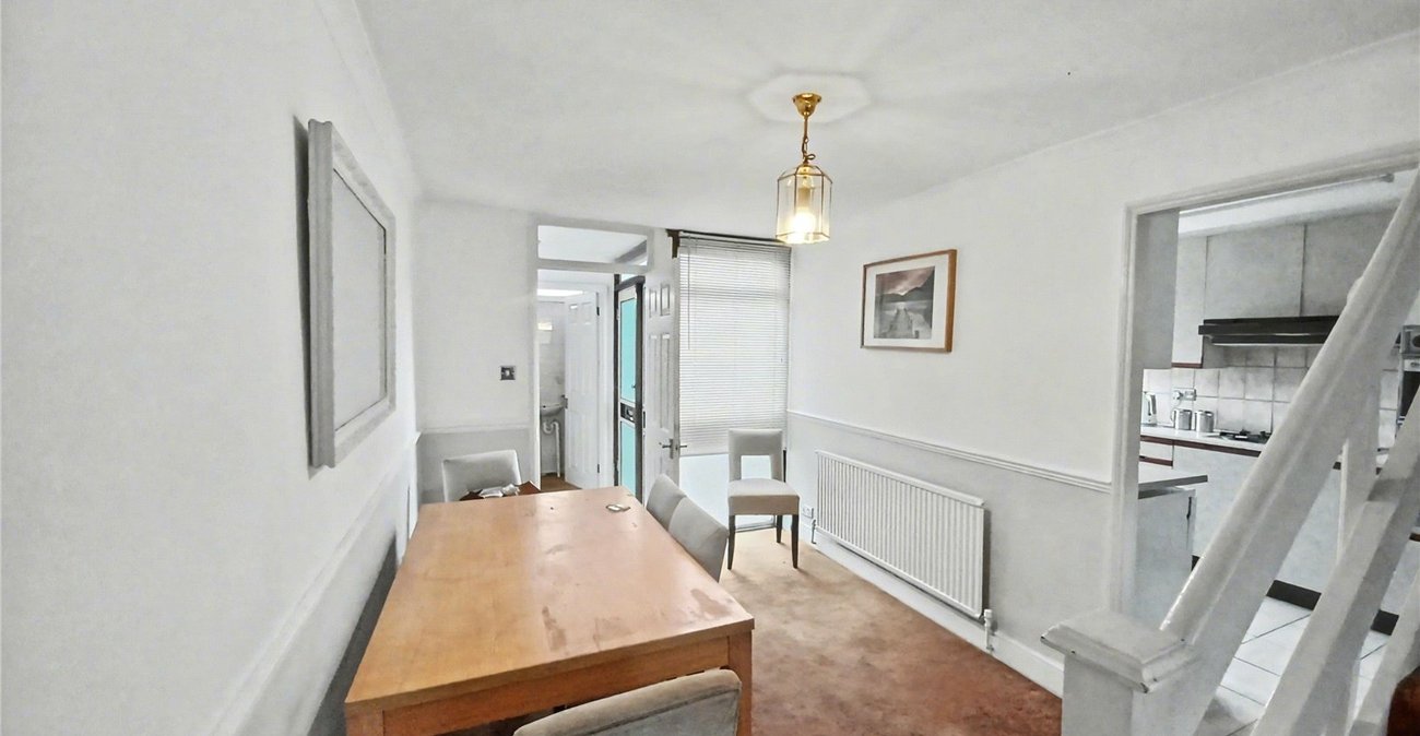 3 bedroom house for sale in Welling | Robinson Jackson