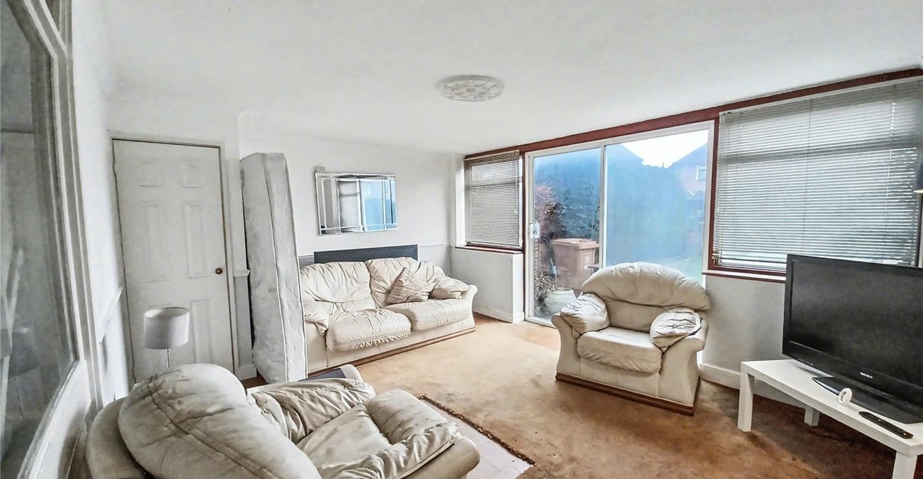 3 bedroom house for sale in Welling | Robinson Jackson