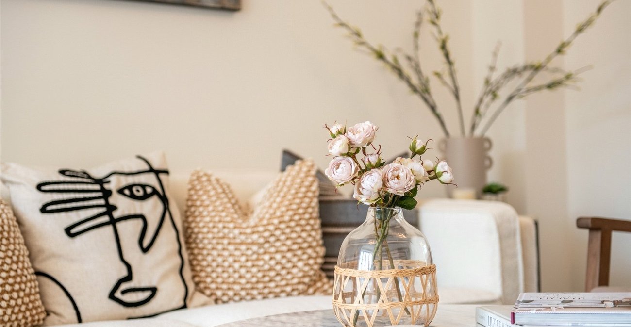 4 bedroom house for sale in Rainham | Robinson Michael & Jackson