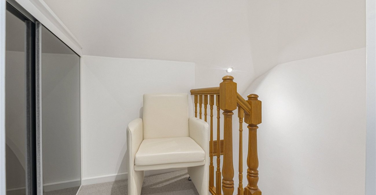 4 bedroom bungalow for sale in Rainham | Robinson Michael & Jackson