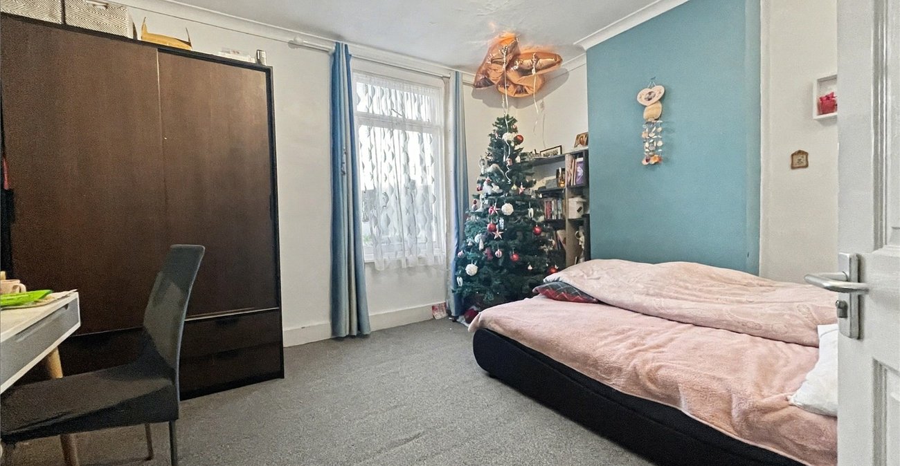 3 bedroom house for sale in Gillingham | Robinson Michael & Jackson