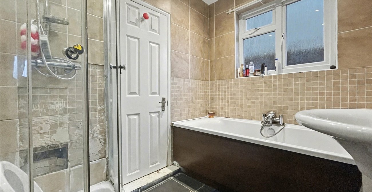 3 bedroom house for sale in Gillingham | Robinson Michael & Jackson