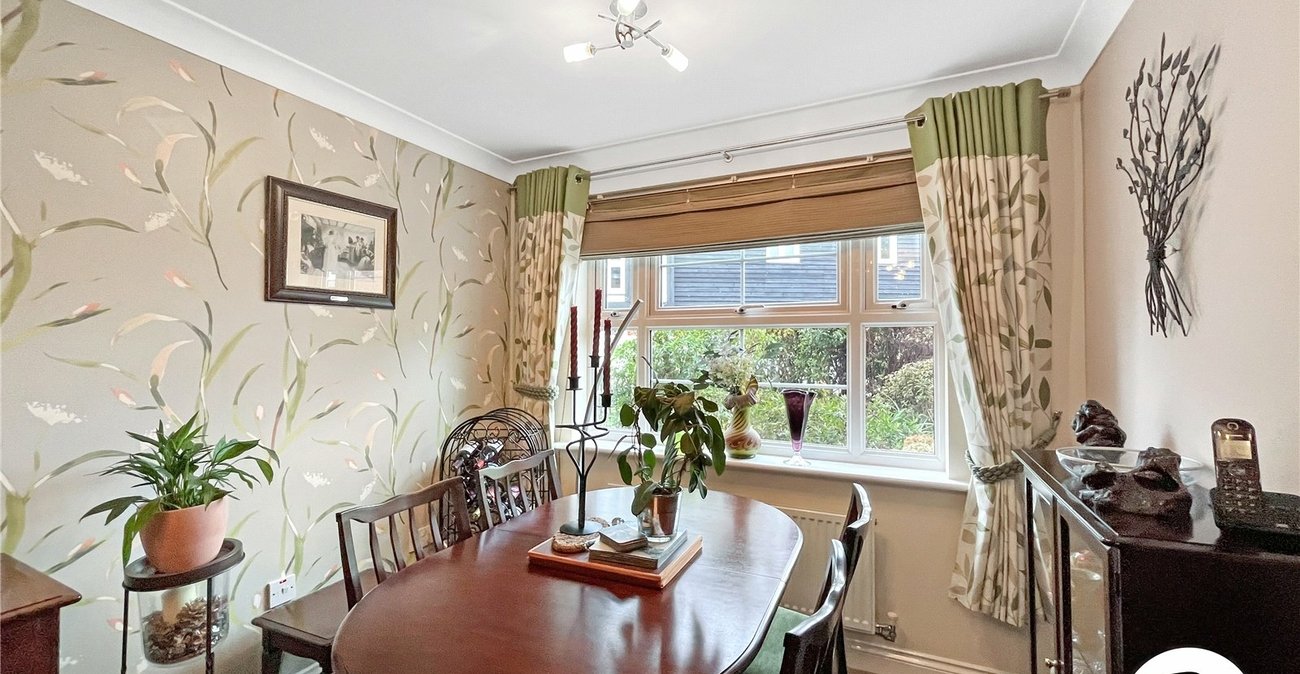 3 bedroom house for sale in Sittingbourne | Robinson Michael & Jackson