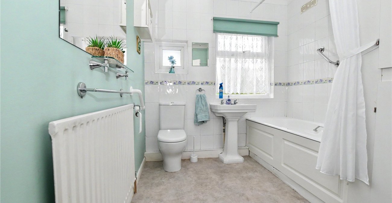 3 bedroom house for sale in Bexleyheath | Robinson Jackson
