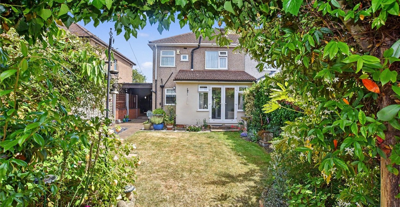 3 bedroom house for sale in Bexleyheath | Robinson Jackson