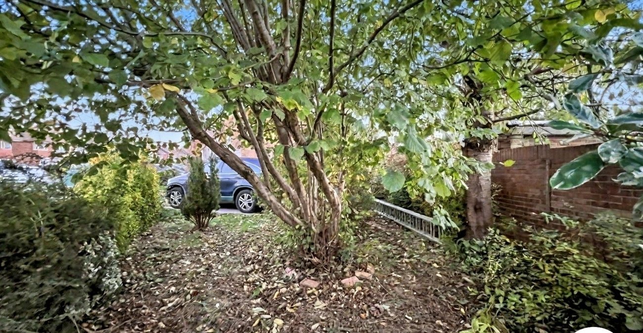 3 bedroom house for sale in Rochester | Robinson Michael & Jackson