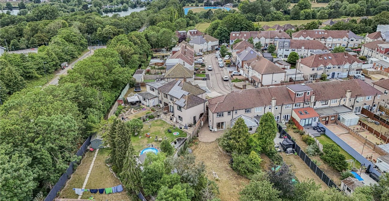 5 bedroom house for sale in Dartford | Robinson Jackson
