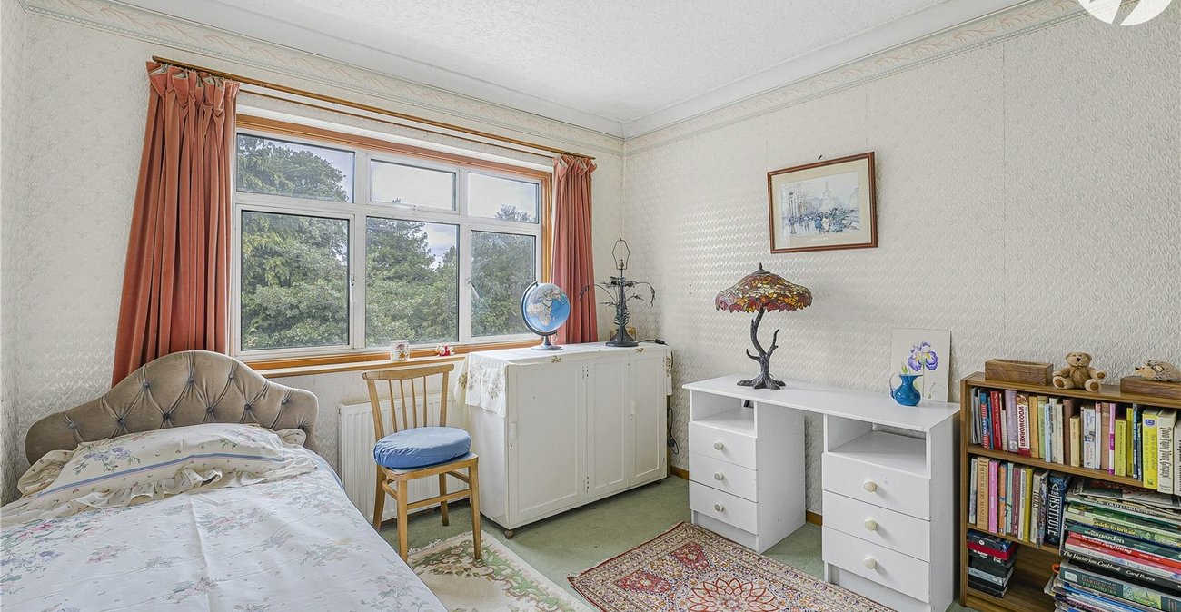 5 bedroom house for sale in Dartford | Robinson Jackson