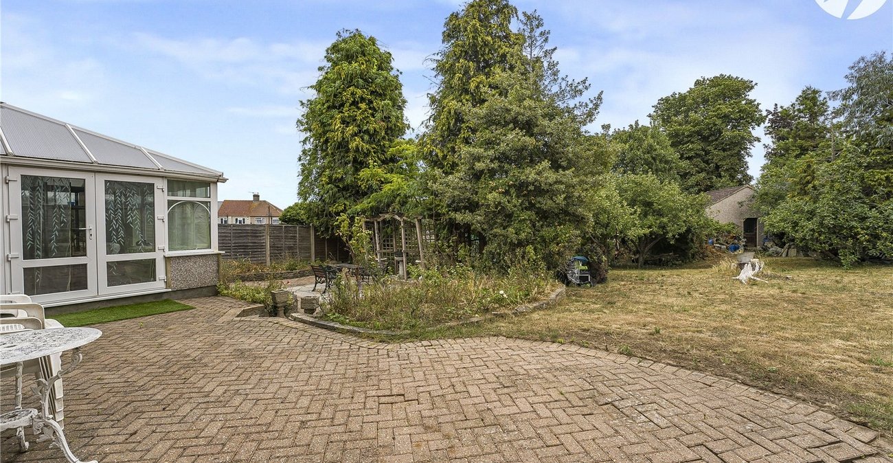 5 bedroom house for sale in Dartford | Robinson Jackson