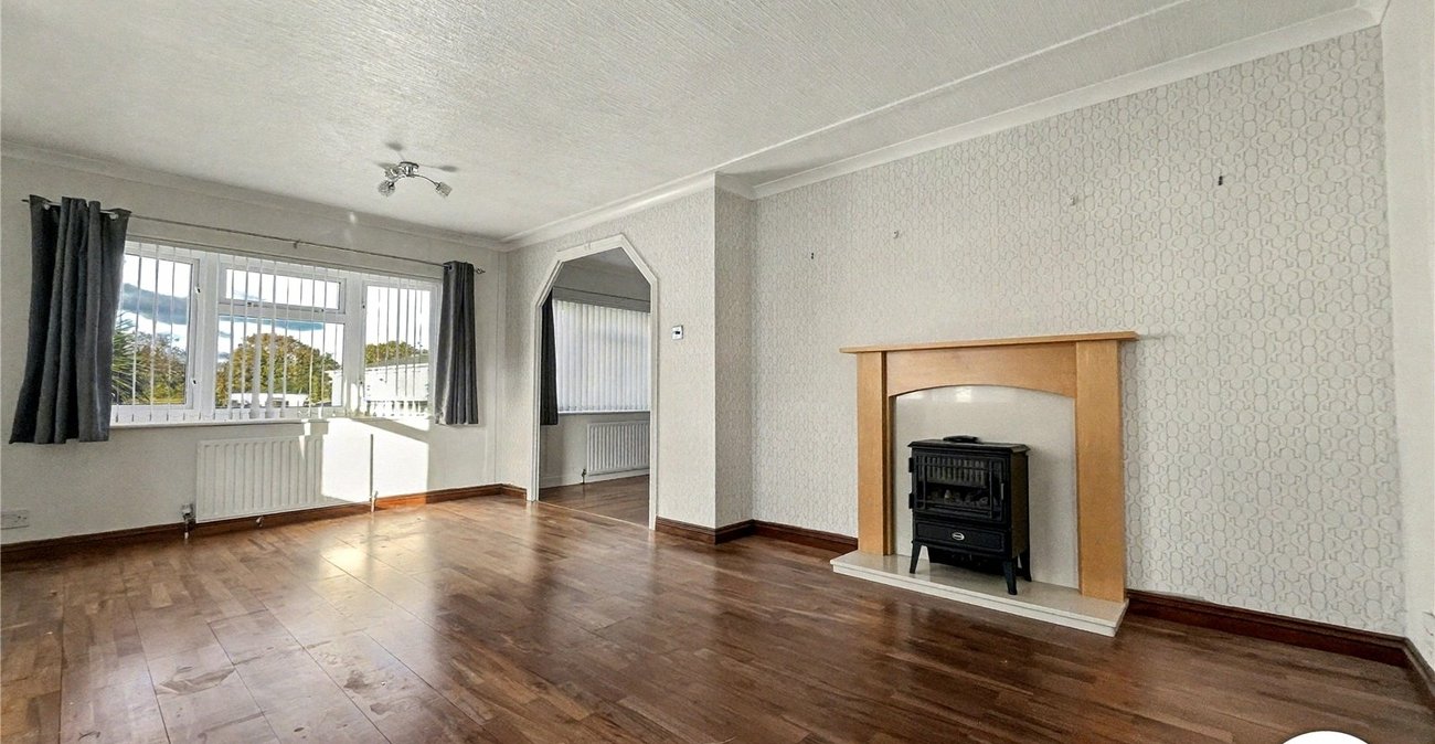 2 bedroom bungalow for sale in Vicarage Lane | Robinson Michael & Jackson