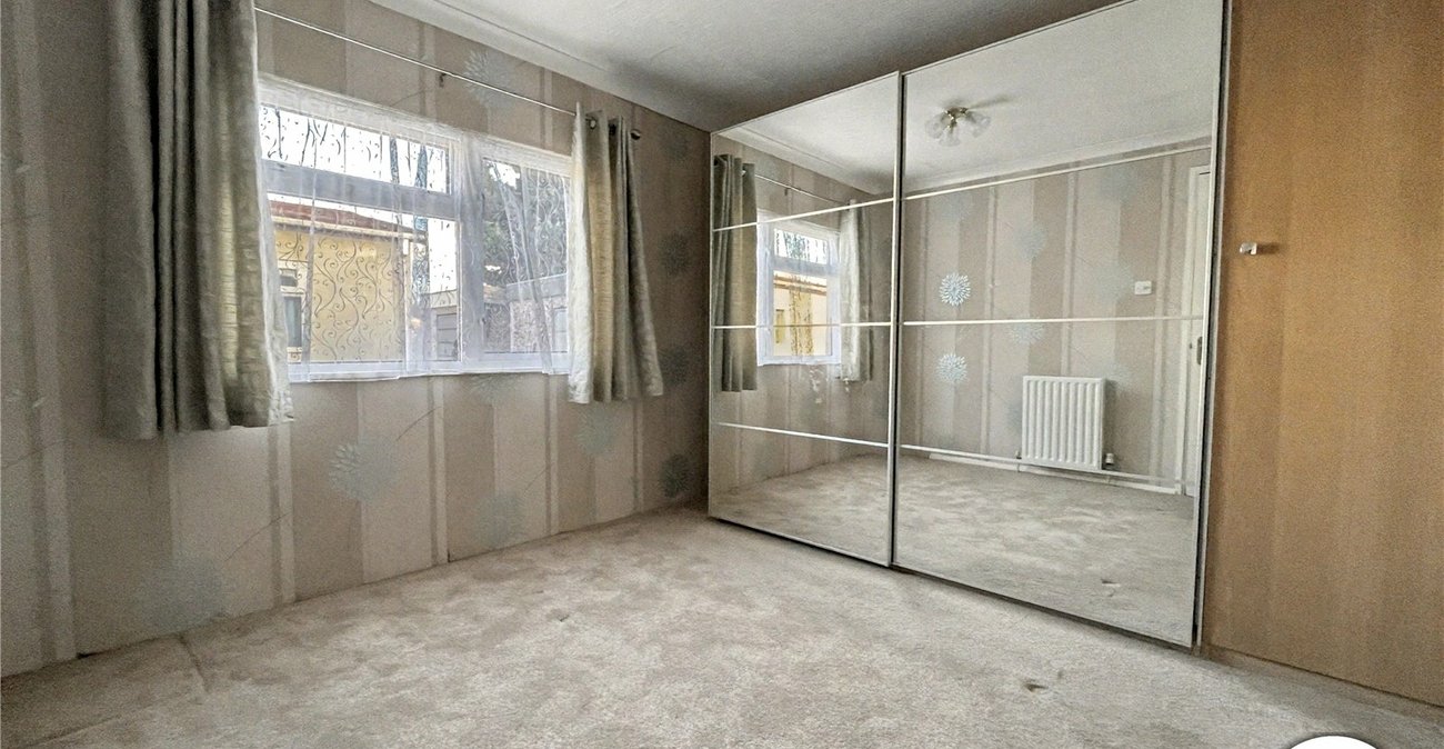 2 bedroom bungalow for sale in Vicarage Lane | Robinson Michael & Jackson