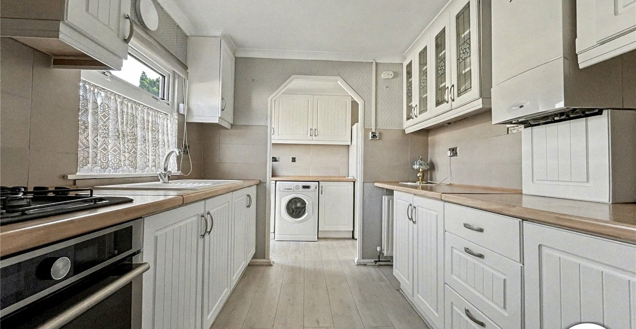 2 bedroom bungalow for sale in Vicarage Lane | Robinson Michael & Jackson