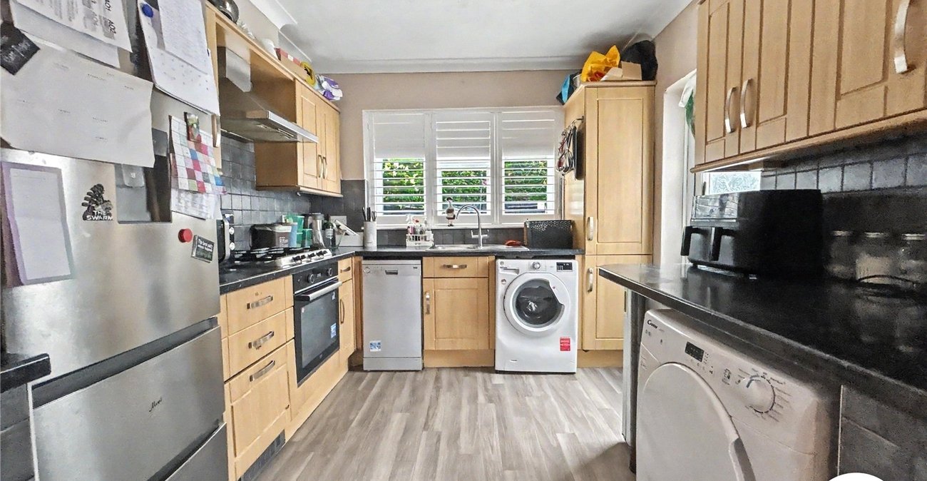 3 bedroom house for sale in Sidcup | Robinson Jackson