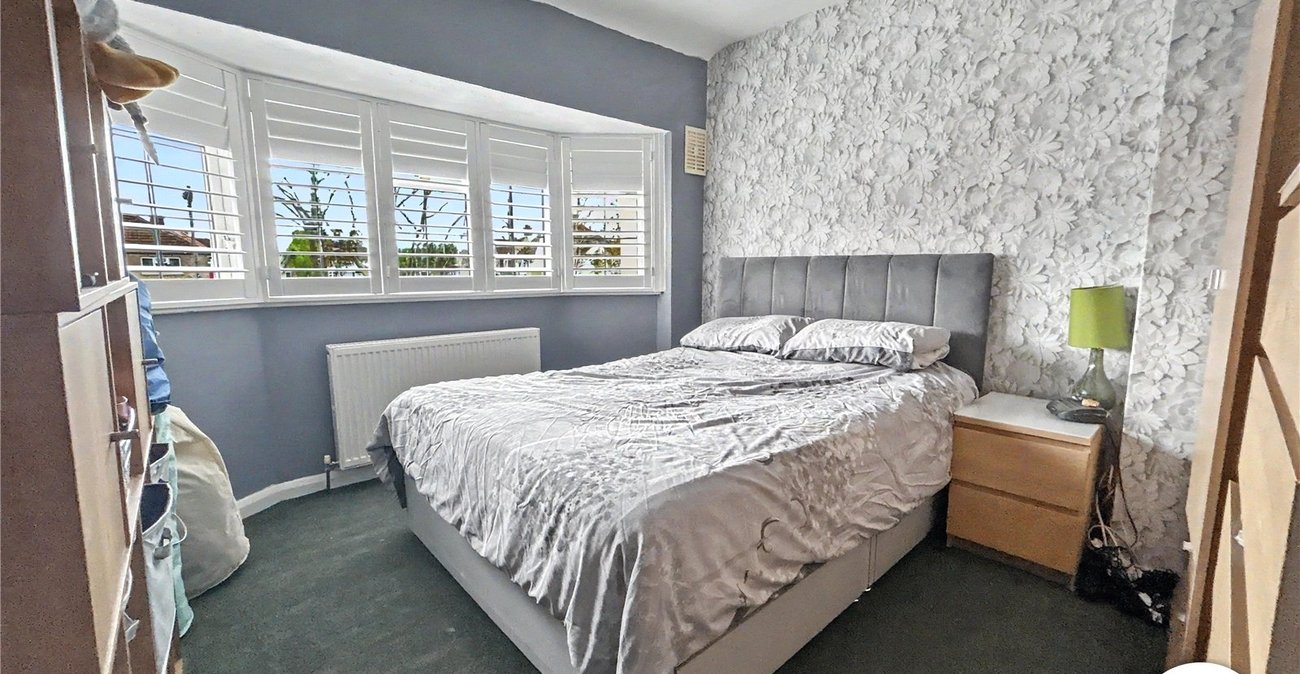 3 bedroom house for sale in Sidcup | Robinson Jackson