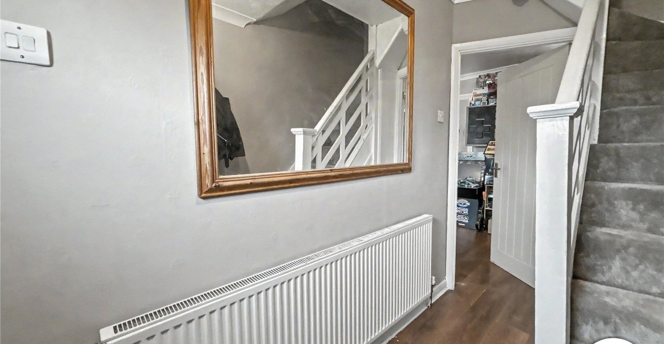 3 bedroom house for sale in Sidcup | Robinson Jackson