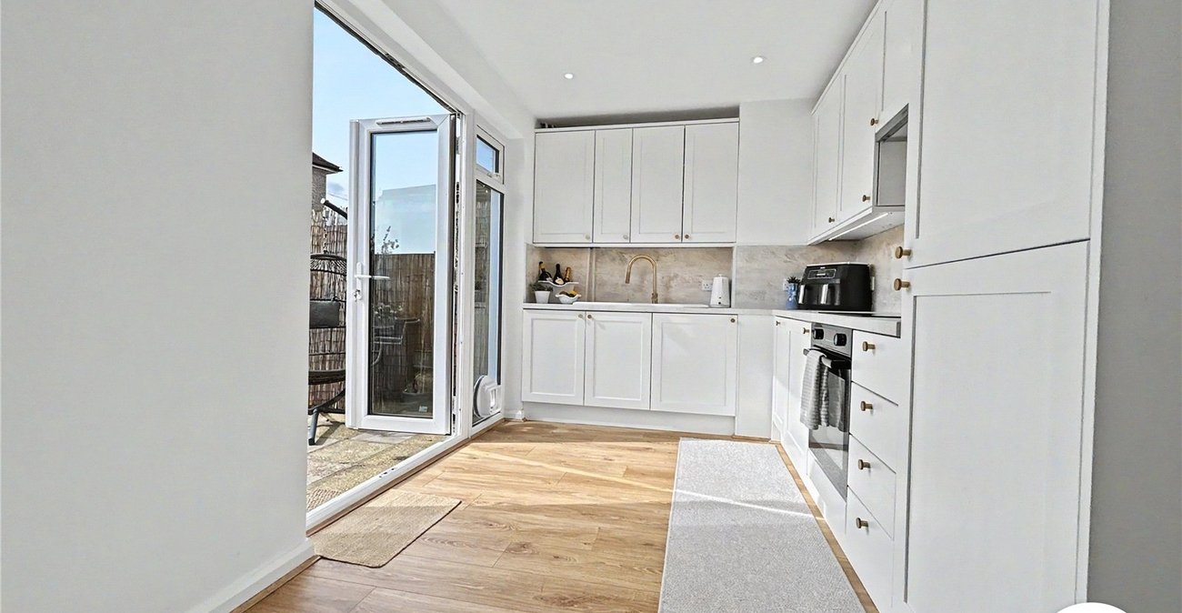 3 bedroom house for sale in Sidcup | Robinson Jackson
