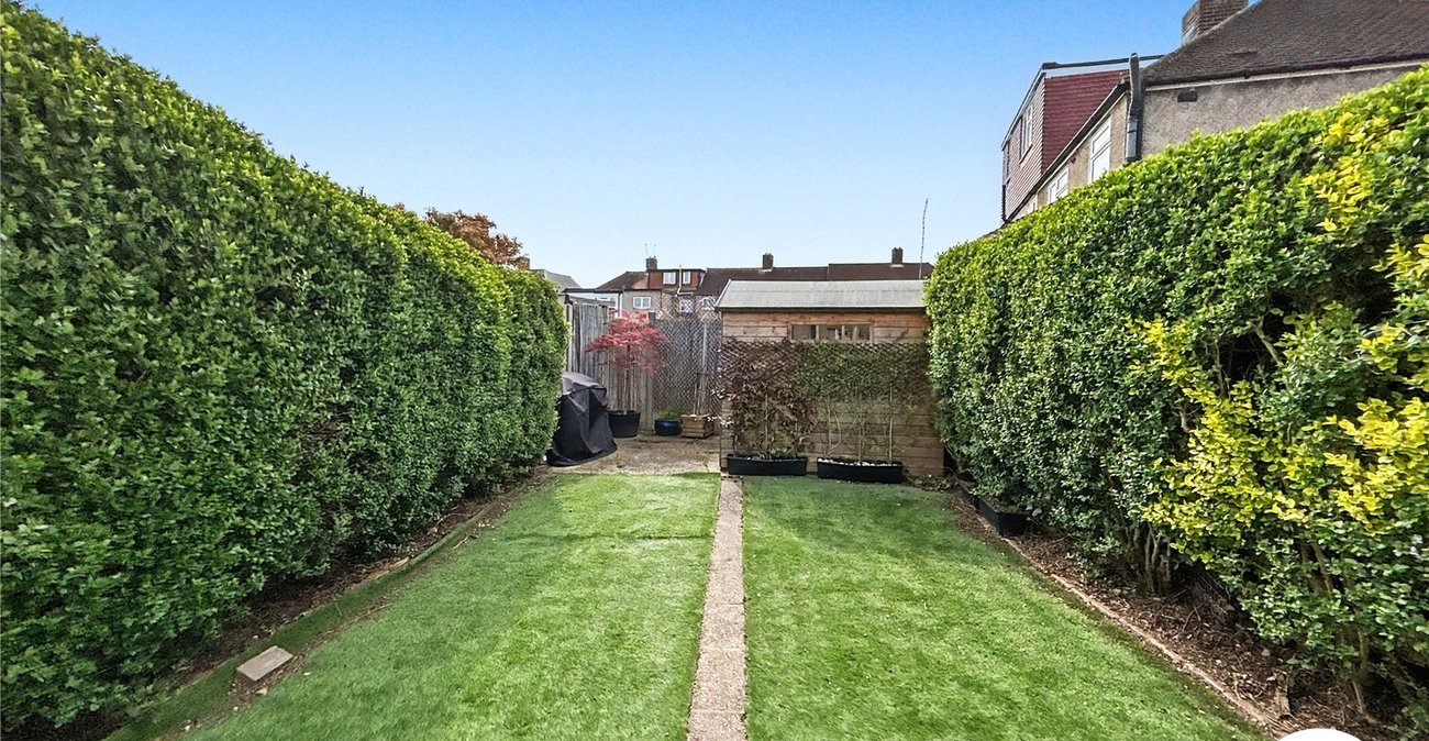 3 bedroom house for sale in Sidcup | Robinson Jackson