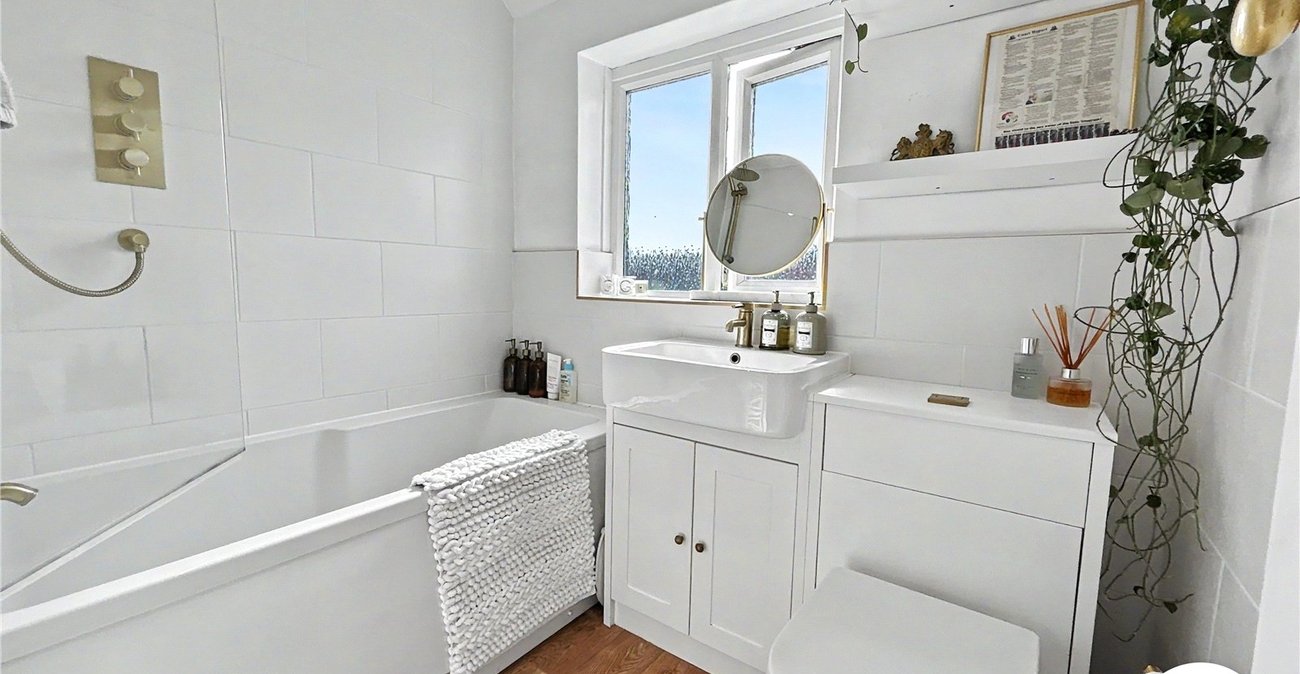 3 bedroom house for sale in Sidcup | Robinson Jackson
