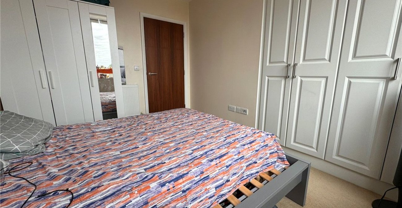 2 bedroom property for sale in Orpington | Robinson Jackson