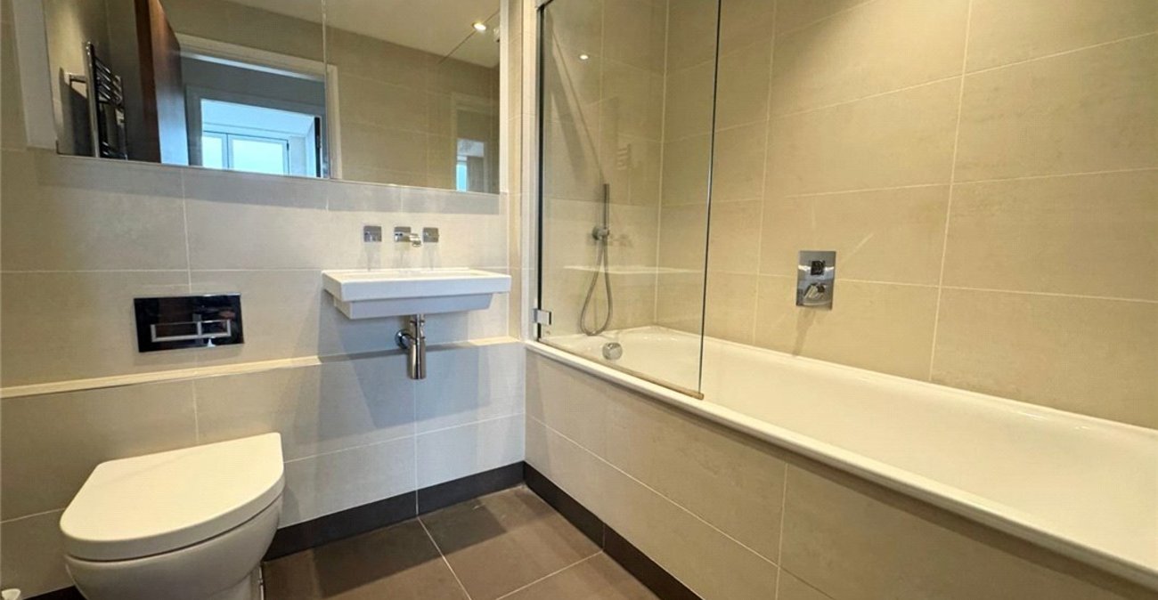 2 bedroom property for sale in Orpington | Robinson Jackson