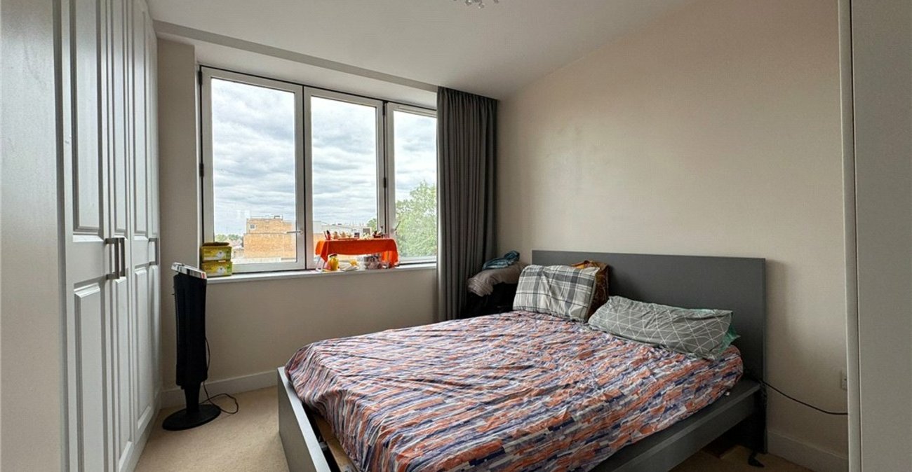 2 bedroom property for sale in Orpington | Robinson Jackson