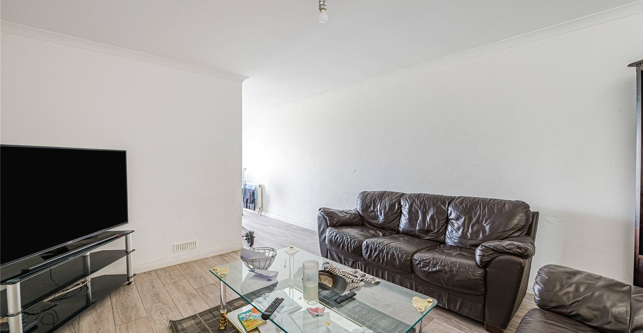 3 bedroom house for sale in Welling | Robinson Jackson