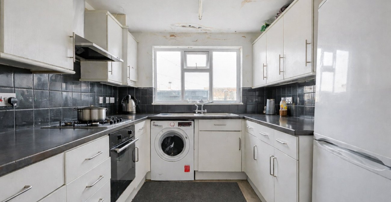 3 bedroom house for sale in Welling | Robinson Jackson