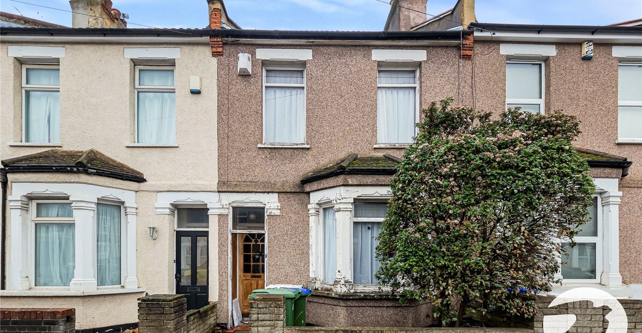 2 bedroom house to rent in Welling | Robinson Jackson