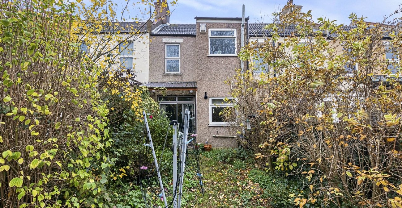 2 bedroom house to rent in Welling | Robinson Jackson