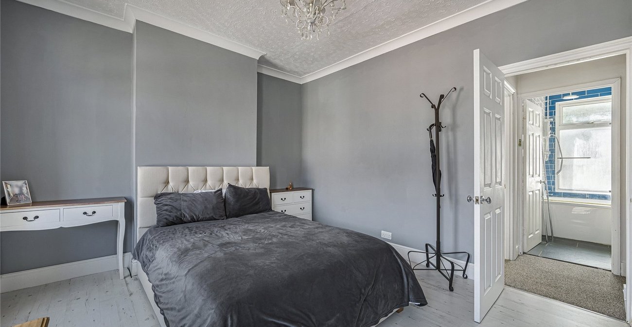 2 bedroom house for sale in Welling | Robinson Jackson