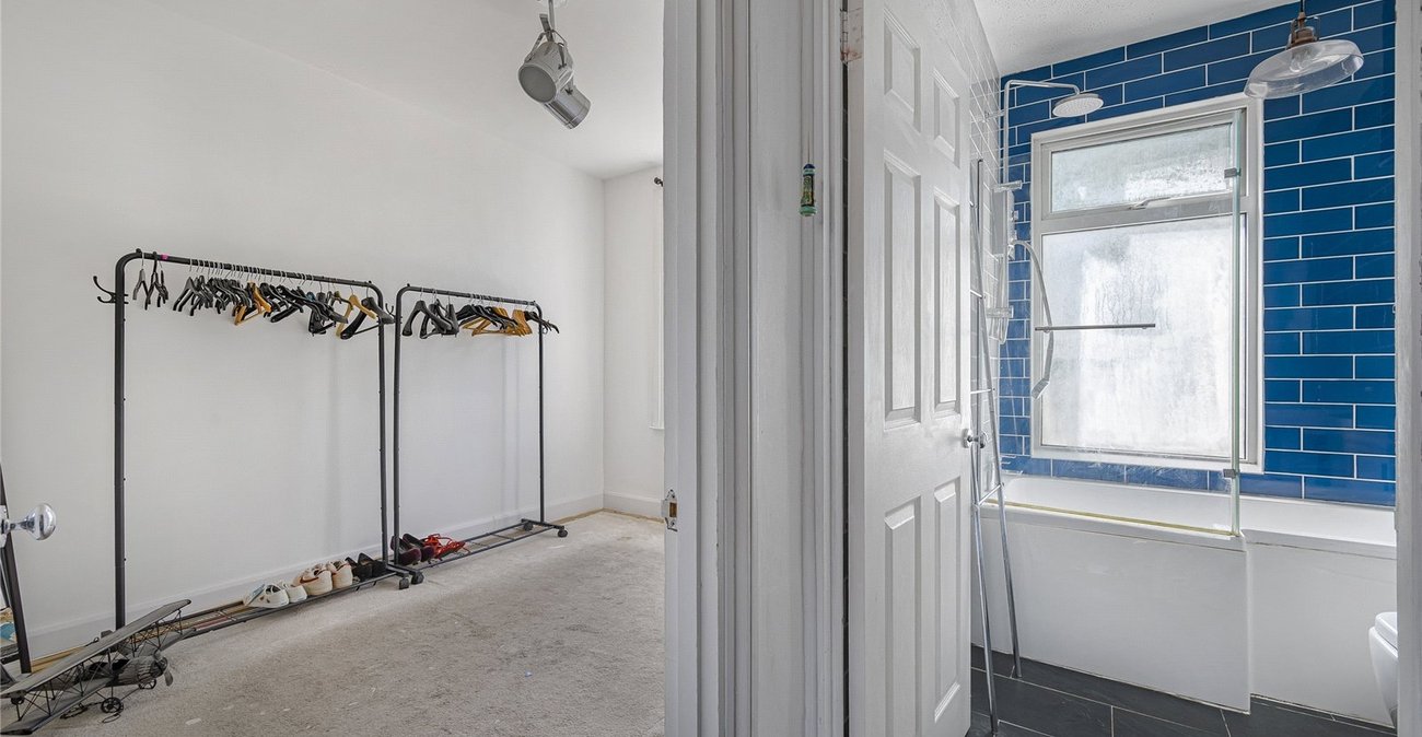 2 bedroom house for sale in Welling | Robinson Jackson