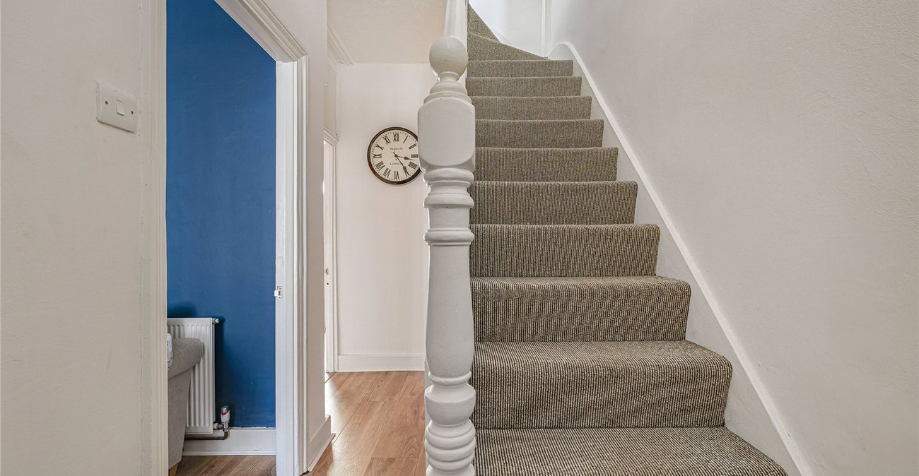 2 bedroom house for sale in Welling | Robinson Jackson
