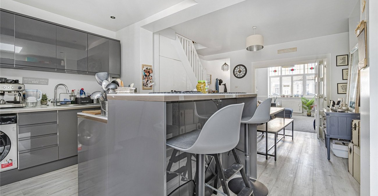 3 bedroom house for sale in Welling | Robinson Jackson