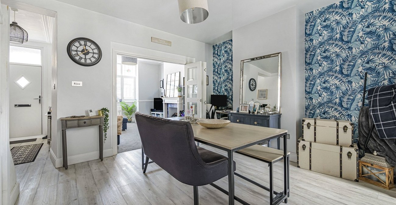 3 bedroom house for sale in Welling | Robinson Jackson