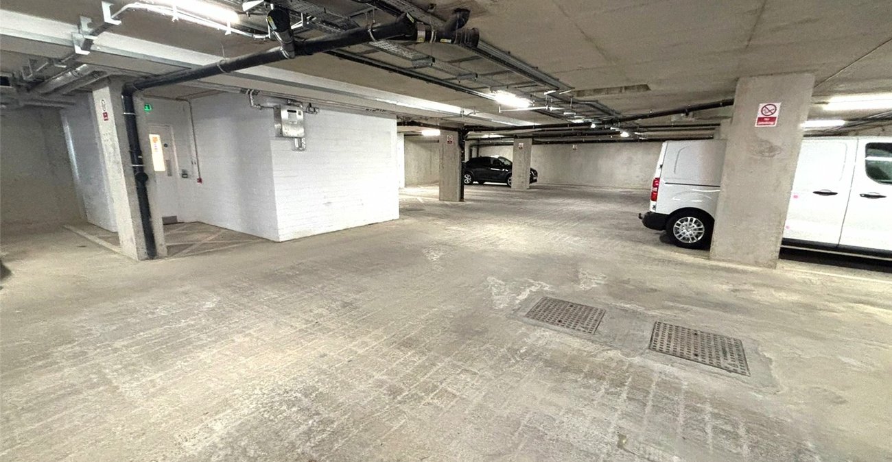 3 bedroom property for sale in Crystal Palace | Robinson Jackson