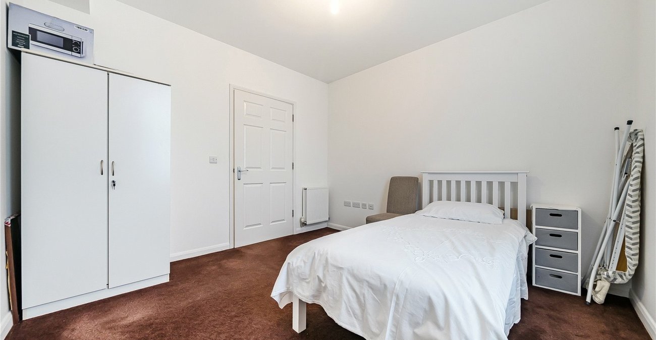 2 bedroom property for sale in Crystal Palace | Robinson Jackson