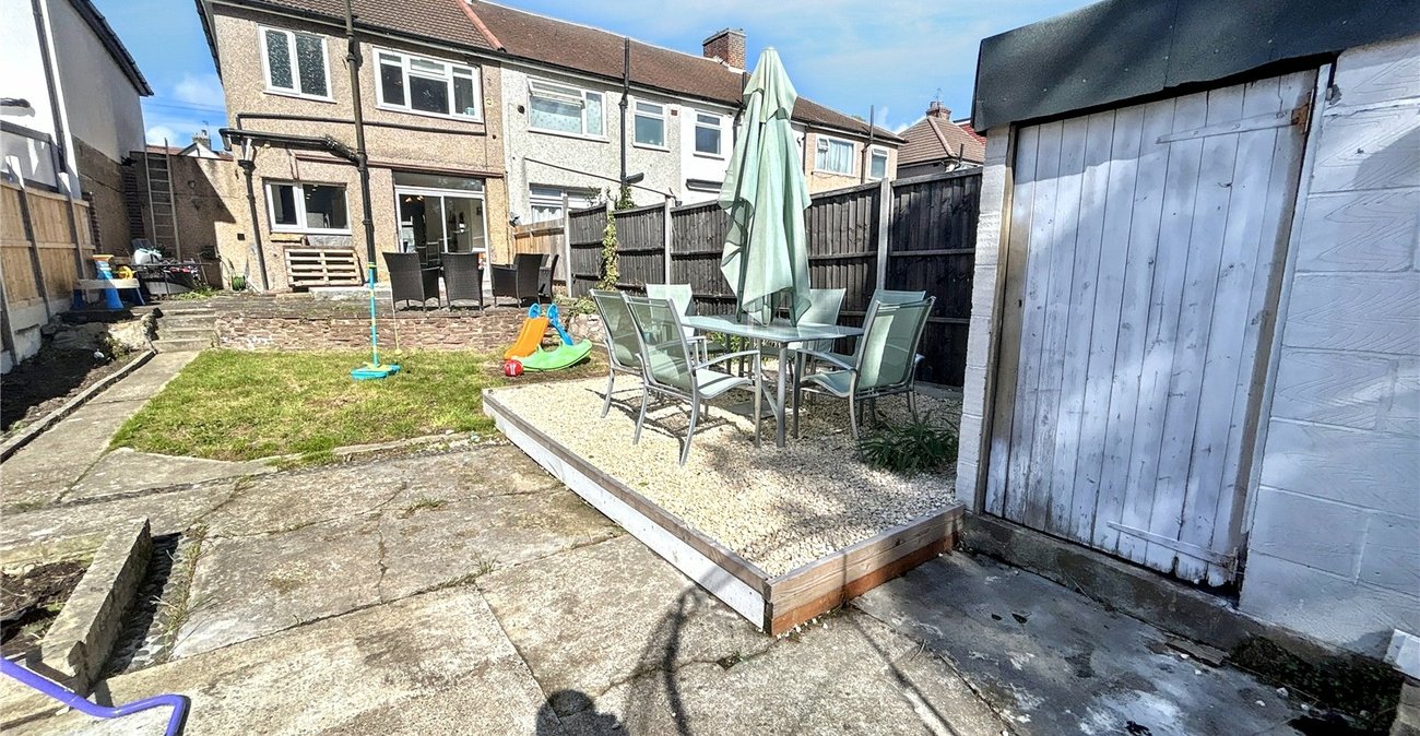 3 bedroom house for sale in Sidcup | Robinson Jackson