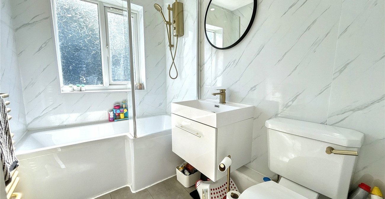 3 bedroom house for sale in Sidcup | Robinson Jackson