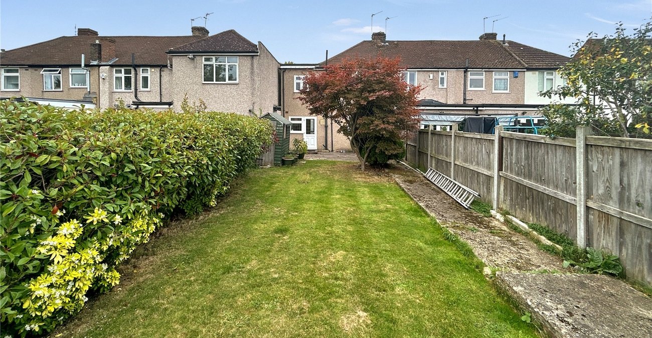 3 bedroom house for sale in Sidcup | Robinson Jackson