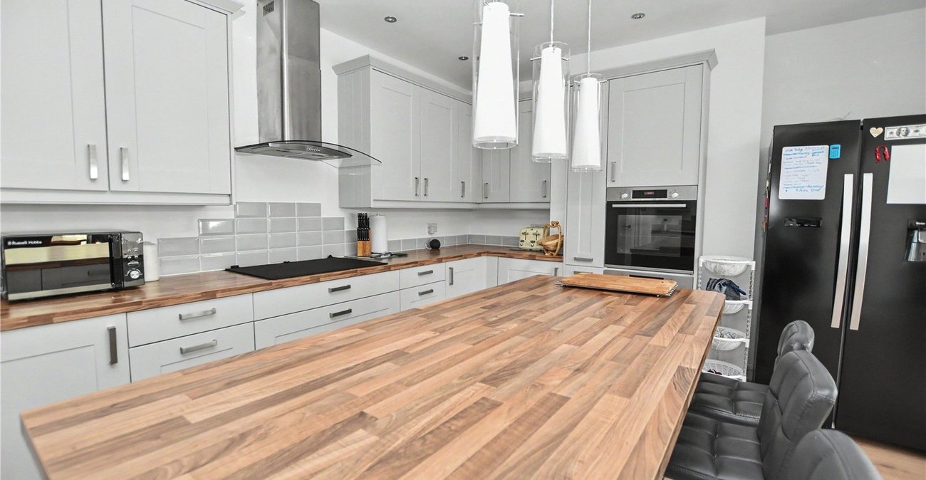 4 bedroom house for sale in Bexleyheath | Robinson Jackson
