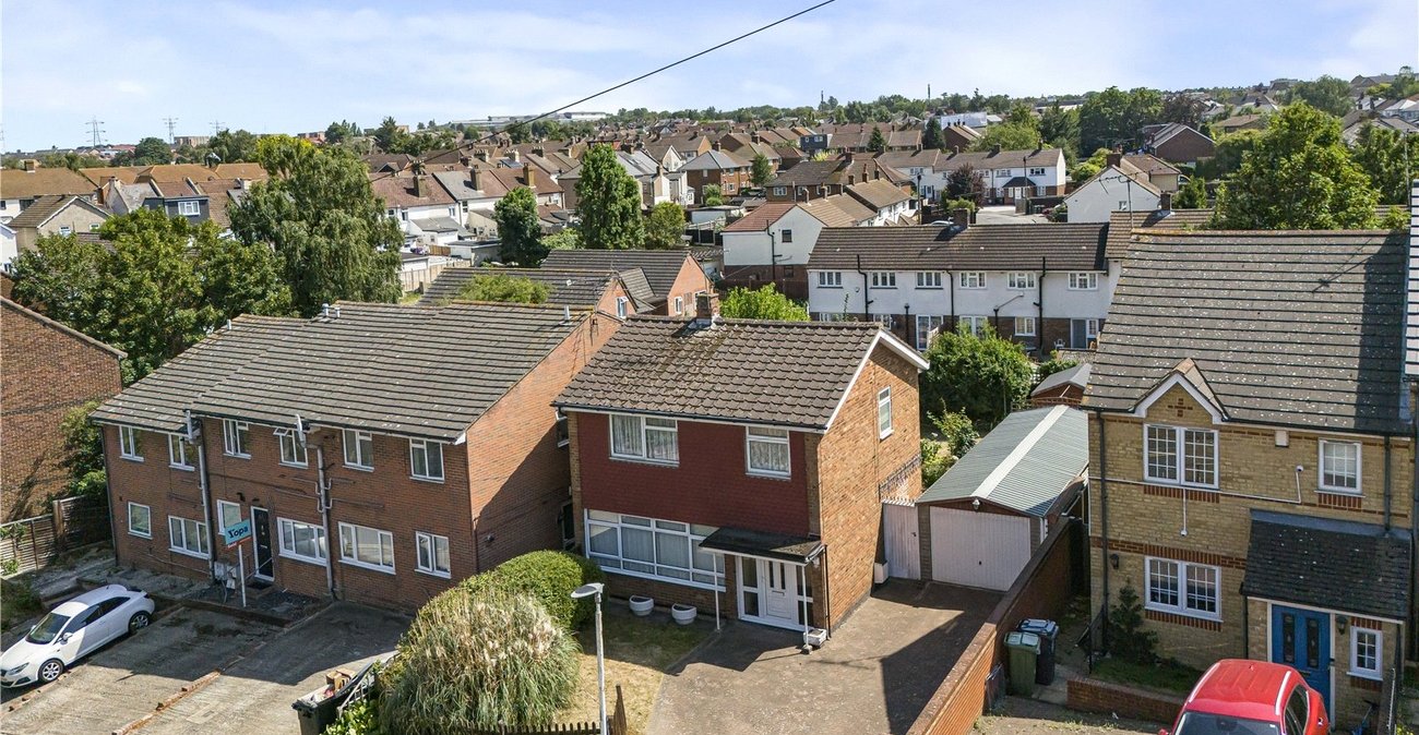 3 bedroom house for sale in Dartford | Robinson Jackson