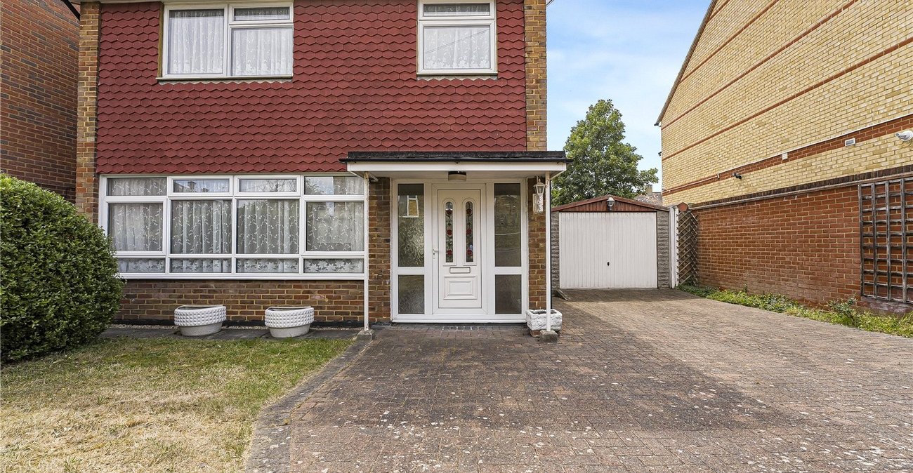 3 bedroom house for sale in Dartford | Robinson Jackson