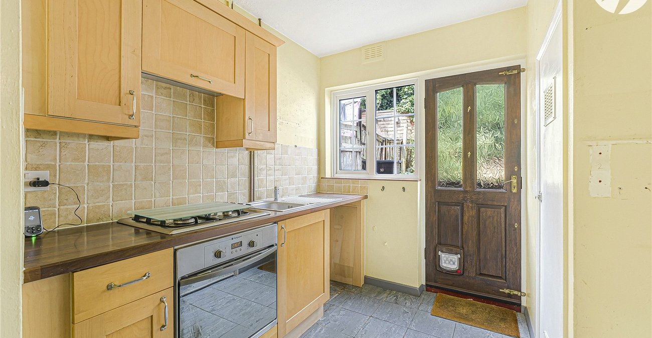 3 bedroom house for sale in Dartford | Robinson Jackson