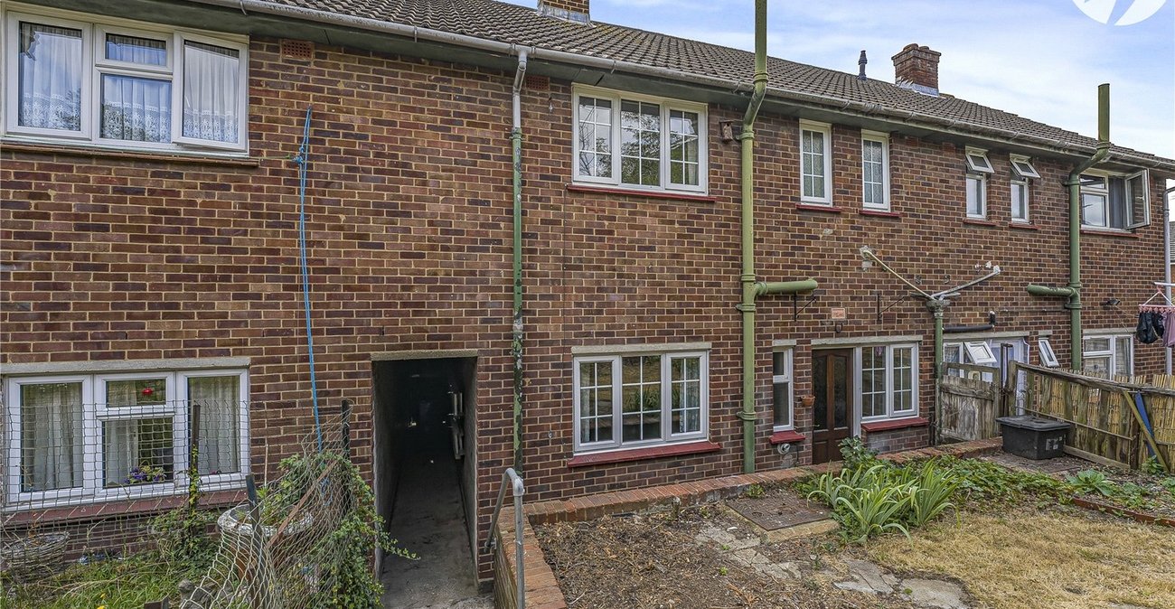 3 bedroom house for sale in Dartford | Robinson Jackson