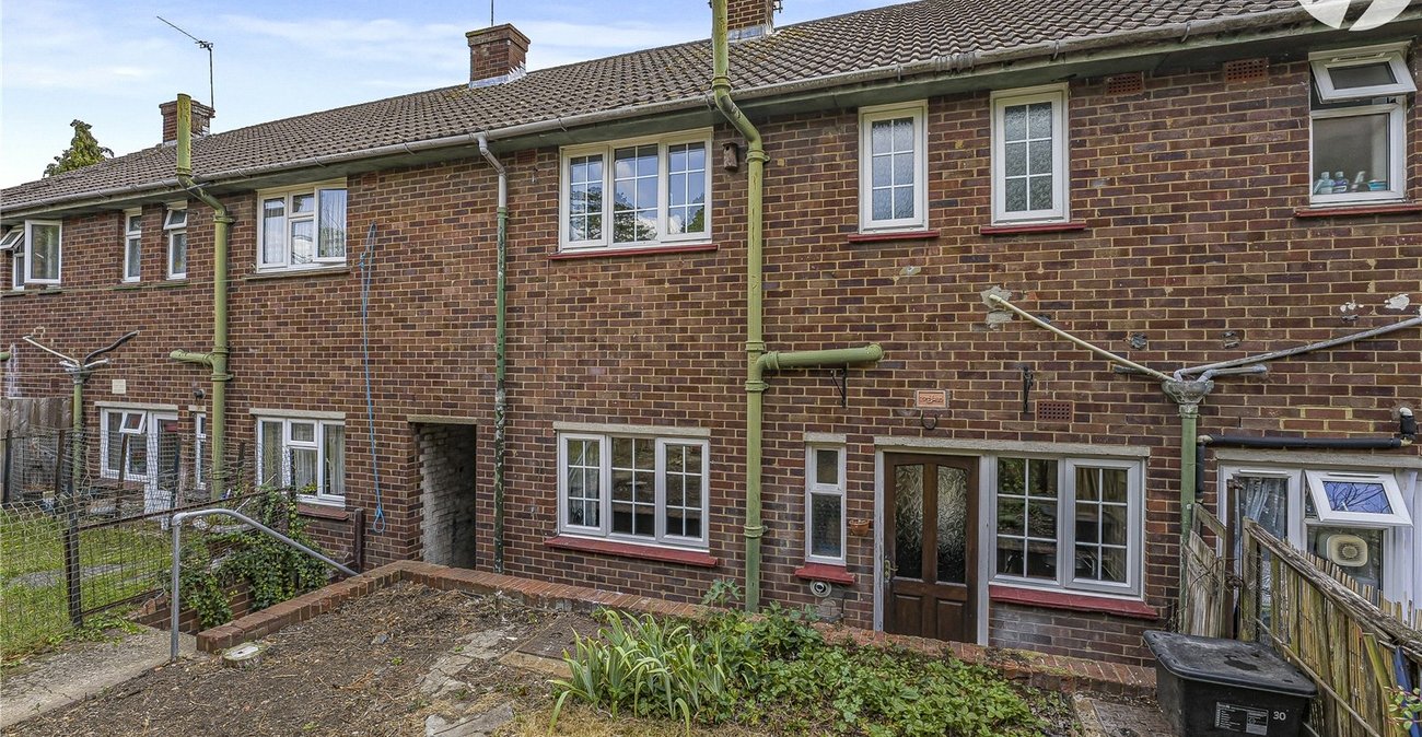 3 bedroom house for sale in Dartford | Robinson Jackson