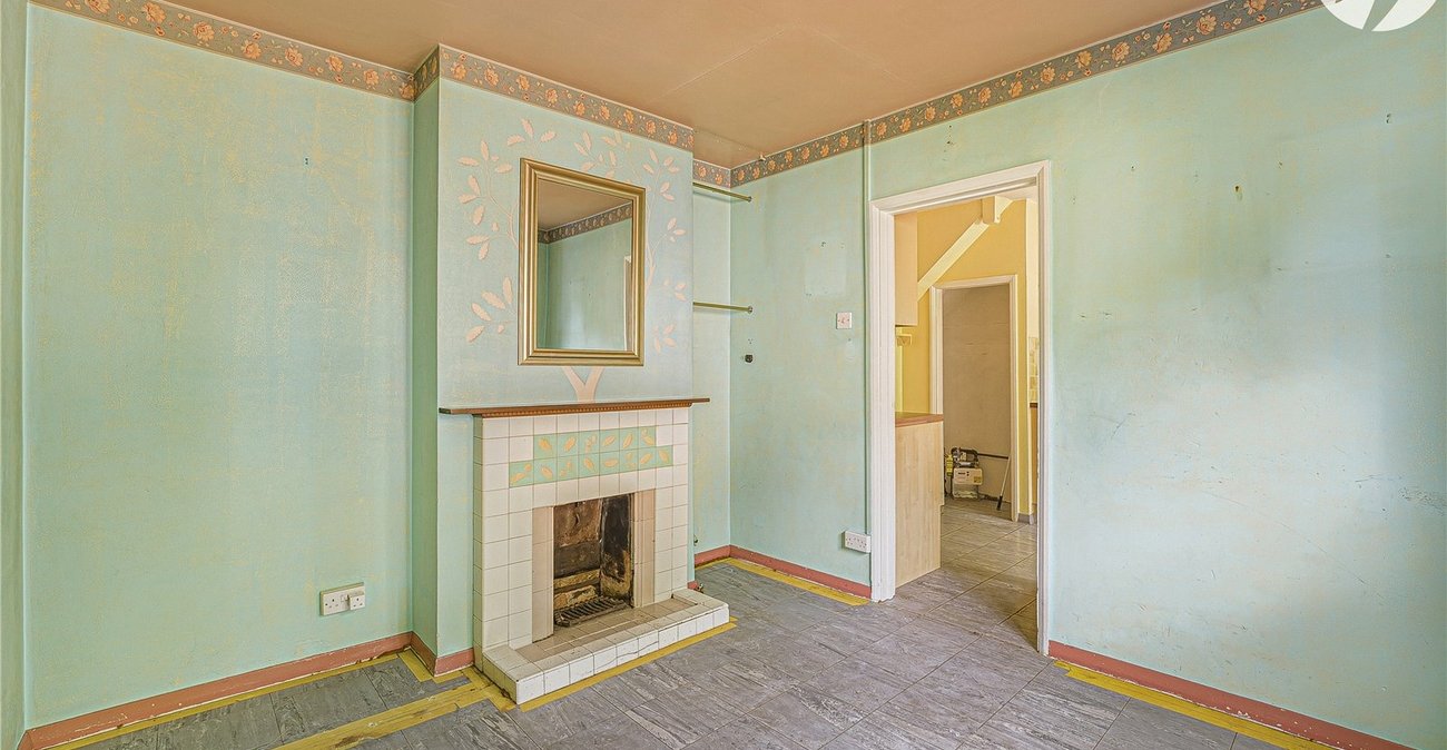 3 bedroom house for sale in Dartford | Robinson Jackson