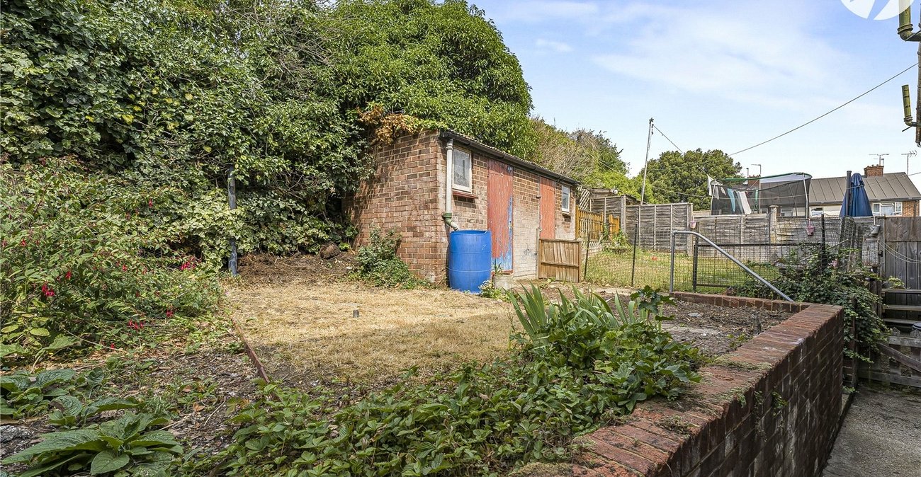 3 bedroom house for sale in Dartford | Robinson Jackson