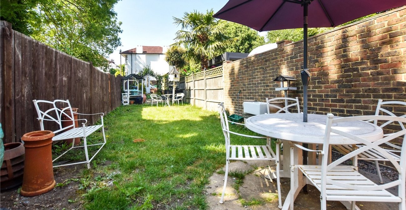 3 bedroom house for sale in Crayford | Robinson Jackson