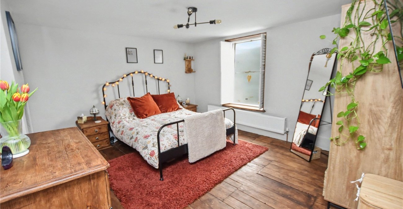 3 bedroom house for sale in Crayford | Robinson Jackson