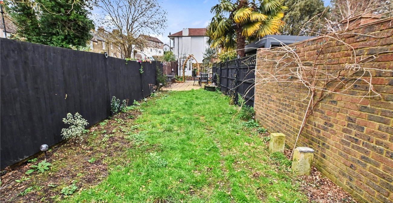 3 bedroom house for sale in Crayford | Robinson Jackson